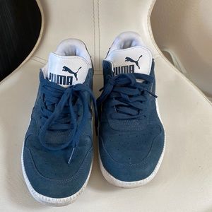Men’s Puma sneakers 8.5